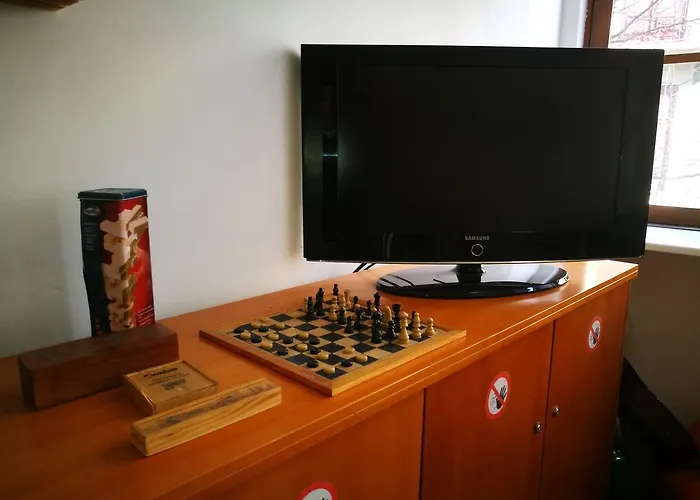 Downtown Хостел *